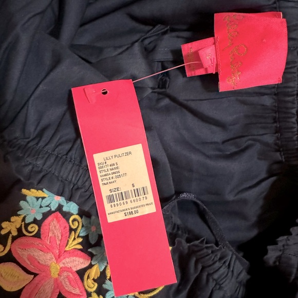 NWT Lilly Pulitzer- Vanessa Dress Size: Small - Picture 2 of 4